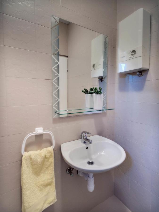 Apartments Zizic Водице Стая снимка