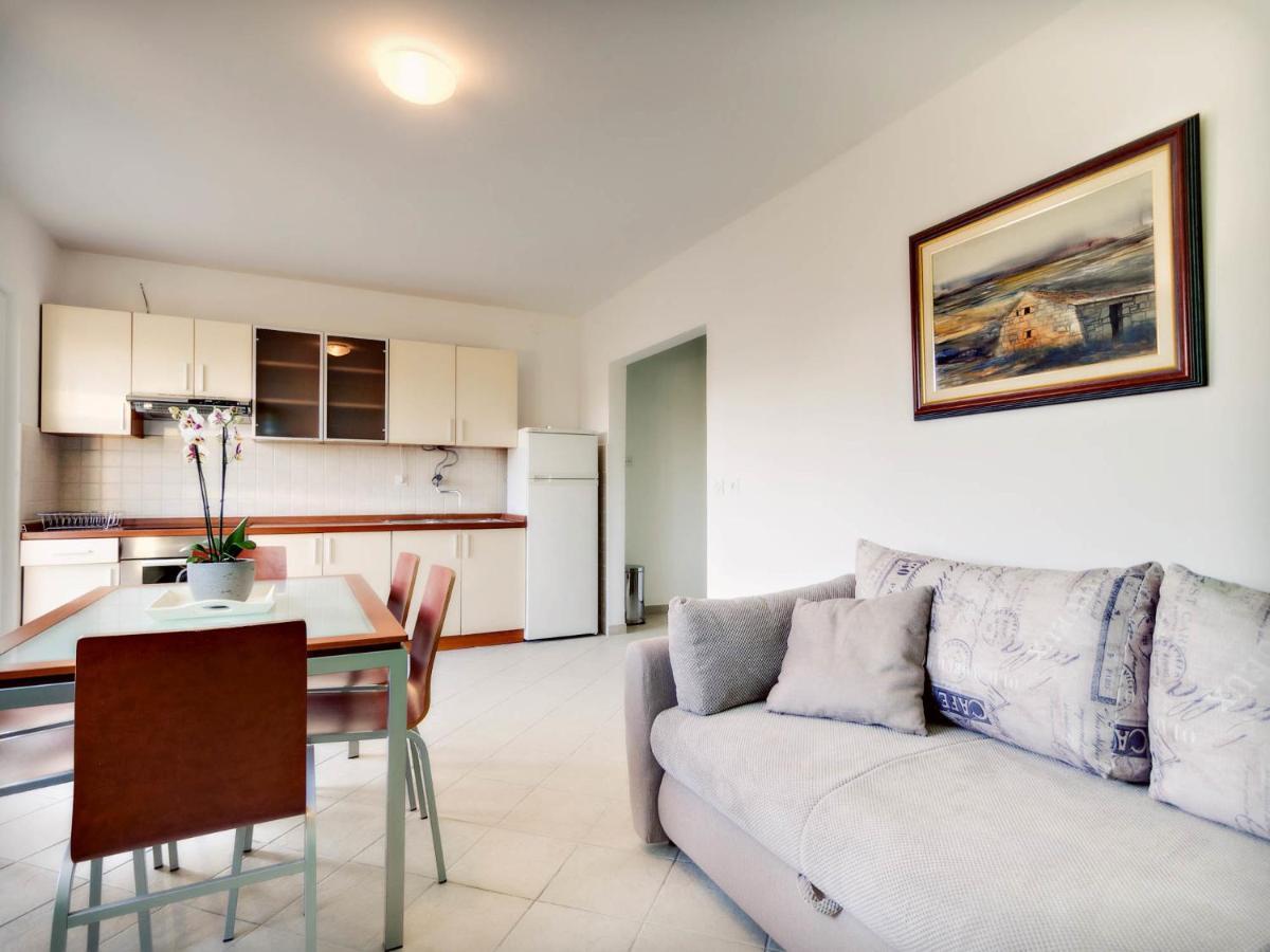 Apartments Zizic Водице Стая снимка