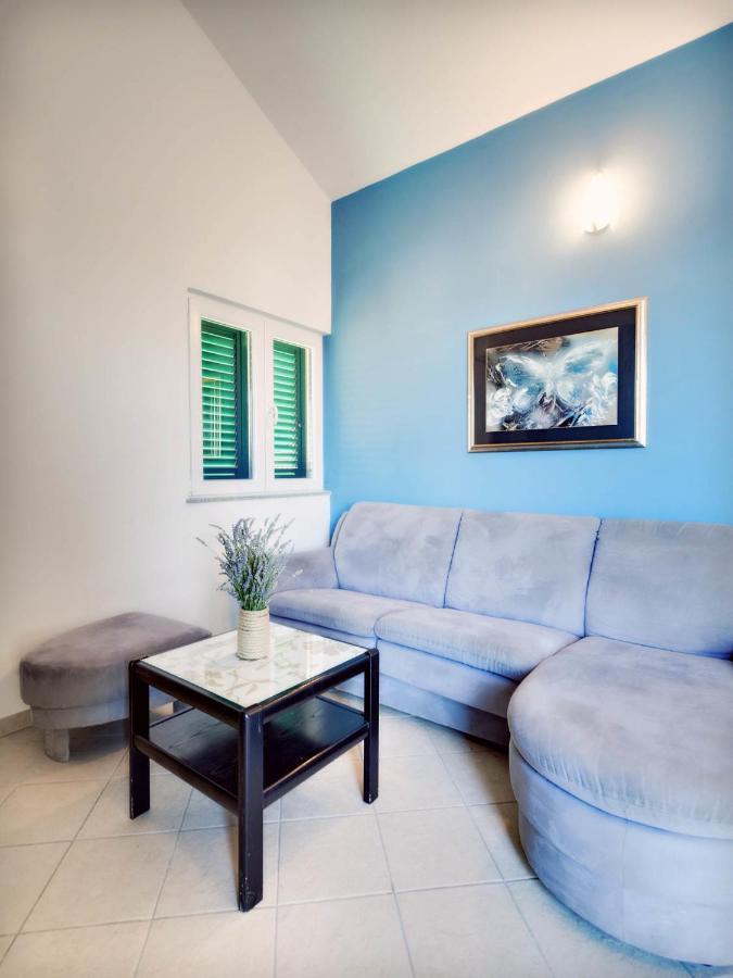 Apartments Zizic Водице Стая снимка